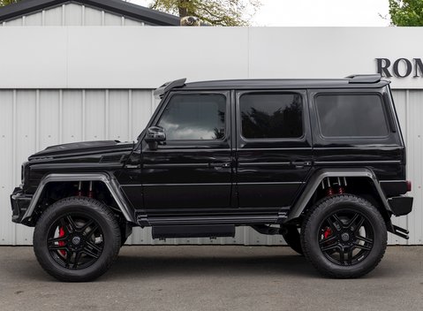 Mercedes-Benz G Series 4x4² Brabus 2