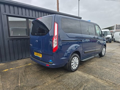 Ford Tourneo Custom 320 ZETEC ECOBLUE 8