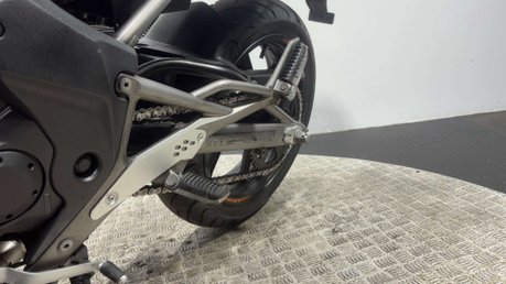 Kawasaki Er ER6 2010 ONLY 16K MOT SERVICED COMMUTER A2 BIKE 650CC TWIN 31