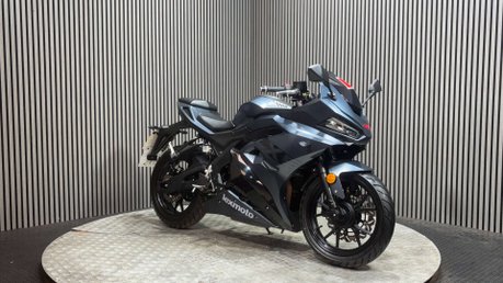 Lexmoto LXS 125 E55 2025 ONLY 5K 125CC LEARNER SPORTS BIKE 2