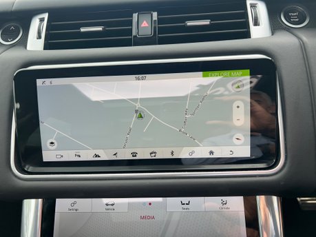 Land Rover Range Rover Sport SDV8 AUTOBIOGRAPHY DYNAMIC 32