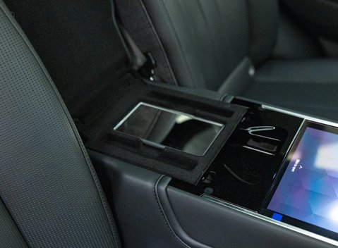 Land Rover Range Rover P615 SV 42