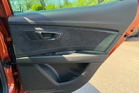 SEAT Leon TSI CUPRA DSG 34