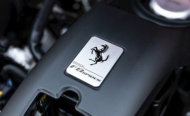 Ferrari F8 Tributo Spider 44