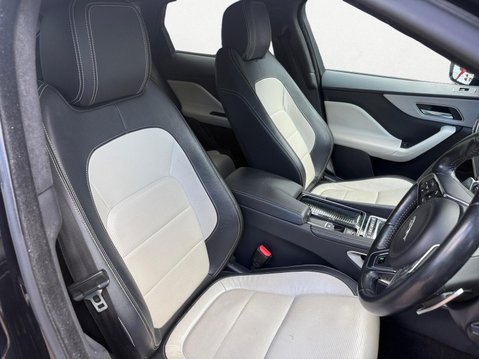 Jaguar F-Pace 2.0 D180 R-Sport Auto AWD Euro 6 (s/s) 5dr 11