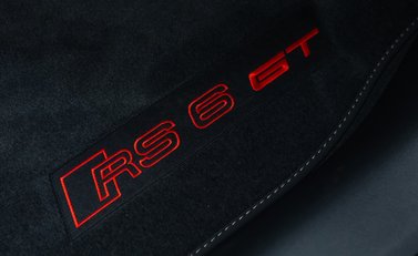Audi RS6 Avant GT 27