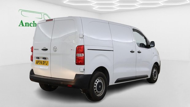 Vauxhall Vivaro SWB L1H1 Low Roof Prime 2900 Air Con Sensors EURO 6 NO VAT 4