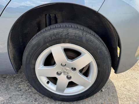 Peugeot 207 1.4 VTi Sport 5dr 49