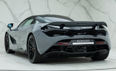 McLaren 720S Performance 10