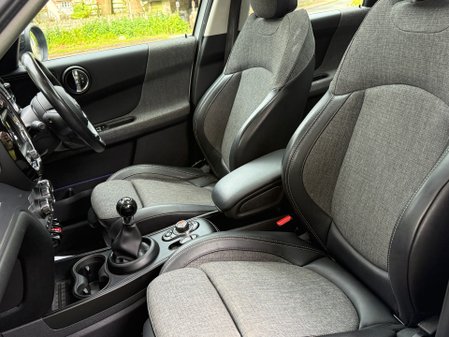 Mini Countryman COOPER 51