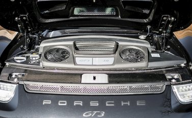 Porsche 911 (991) GT3 28