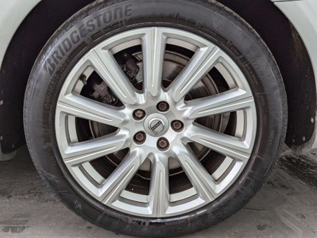 Volvo S90 2.0 S90 Inscription D5 PowerPulse AWD Auto 4WD 4dr 31