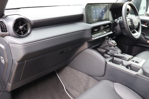 Toyota Land Cruiser 2026 COMMERCIAL REAR OEM SEATS STYLED BY SEEKER  11