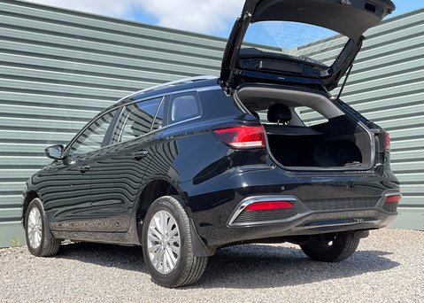 MG MG5 EV 61kWh EXCLUSIVE 10