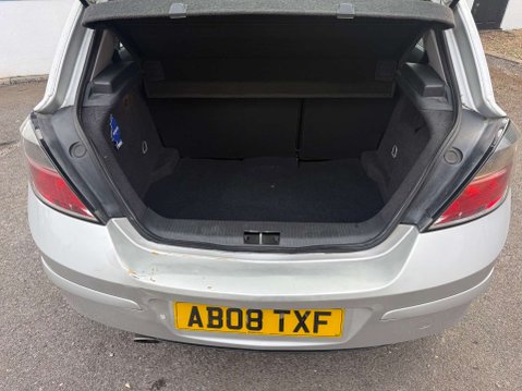 Vauxhall Astra 1.6i 16v SXi Hatchback 5dr Petrol Manual (155 g/km, 113 bhp) 48