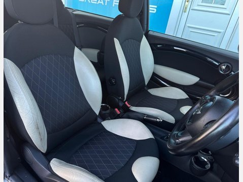 Mini Clubman 1.6 Cooper Estate 5dr Petrol Manual Euro 5 (122 ps) 9