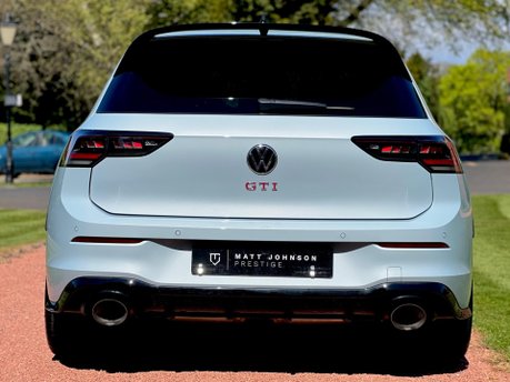 Volkswagen Golf GTI CLUBSPORT TSI DSG 16