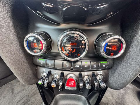 Mini Hatch 2.0 Cooper S Exclusive Auto 5dr 17