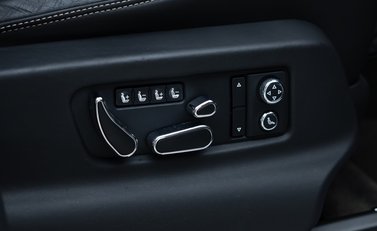 Bentley Bentayga V8 First Edition 15