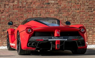 Ferrari LaFerrari 3