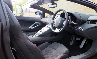 Lamborghini Aventador LP 720-4 Roadster 50th Anniversary 9