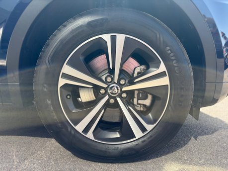 Jaguar E-Pace R-DYNAMIC S MHEV 13