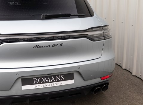 Porsche Macan GTS 26