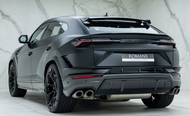 Lamborghini Urus Performante 7