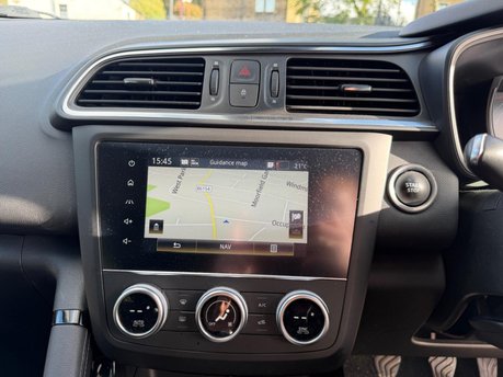 Renault Kadjar ICONIC TCE 17
