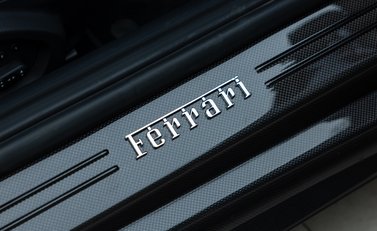 Ferrari F12 Berlinetta 24