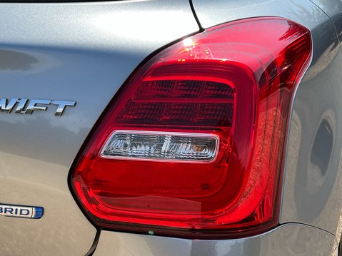 Suzuki Swift SZ-L DUALJET MHEV 15