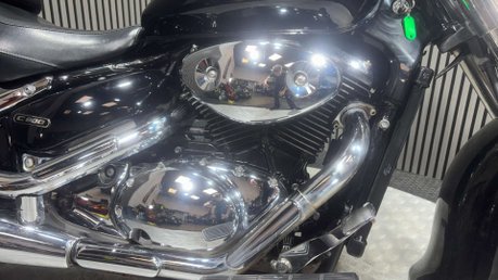 Suzuki Intruder 800 2008 ONLY 25K 800CC CRUISER BIKE NEW MOT SERVICED A2 8