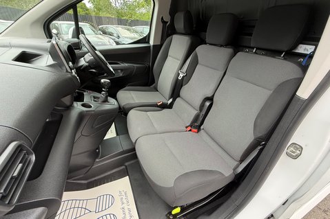 Citroen Berlingo 1000 DRIVER M PURETECH - NO VAT - REAR VIEW CAMERA - LOW MILEAGE 21