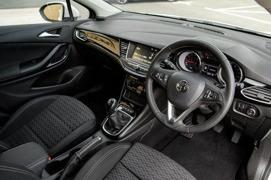 Vauxhall Astra SRI NAV S/S