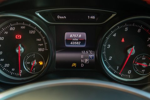 Mercedes-Benz GLA Class GLA 200 AMG LINE EDITION PLUS 15