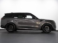 Land Rover Range Rover Sport 3.0 D300 MHEV Dynamic SE SUV 5dr Diesel Auto 4WD Euro 6 (s/s) (300 ps) 38