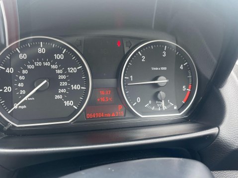 BMW 1 Series 2.0 120d SE Steptronic Euro 5 2dr 27