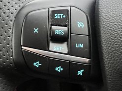 Ford Kuga 2.5 Duratec 14.4kWh ST-Line X Edition CVT Euro 6 (s/s) 5dr 18
