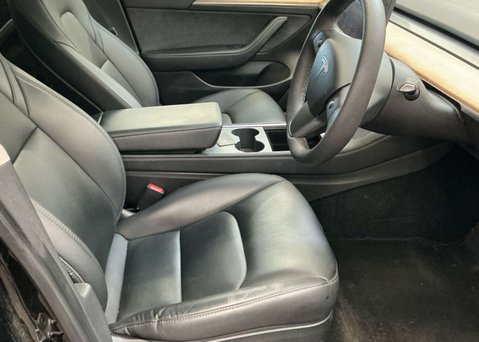 Tesla Model 3 Standard Range Plus Saloon 4dr Electric Auto RWD (241 bhp) 11