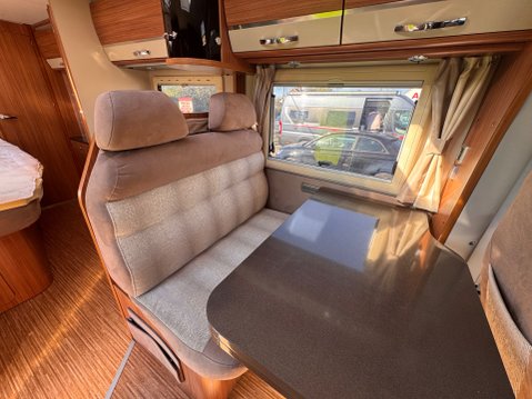 Adria Coral S680 ST 14