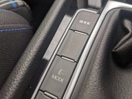 Volkswagen Golf GTE DSG 34