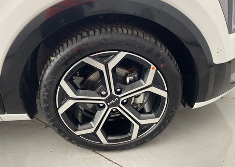 Kia Niro '4' 1.6 GDi PHEV 17