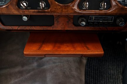 Rolls-Royce Silver Cloud III Restored 23