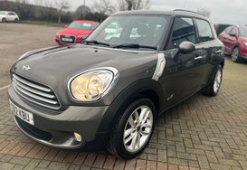 Mini Countryman COOPER D ALL4 HUGE SPEC 11