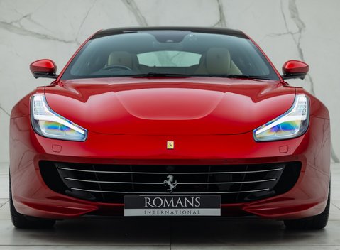 Ferrari GTC4 Lusso V12 7