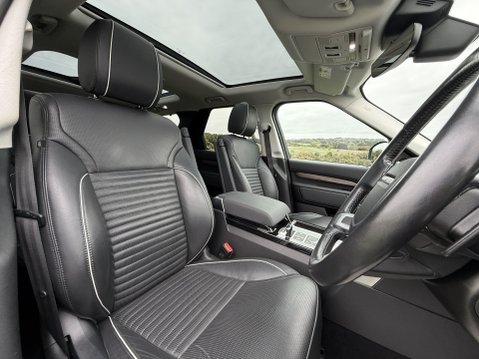 Land Rover Discovery SDV6 HSE 14