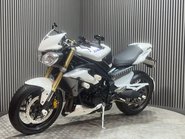 Triumph Street Triple 2014 27K NEW MOT SERVICED SCORPION EXHAUST NAKED 675CC TRIPLE 5