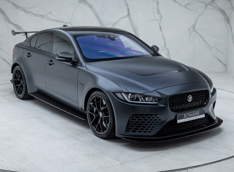 Jaguar XE SV PROJECT 8 10