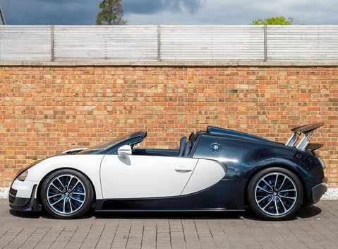 Bugatti Veyron Grand Sport Vitesse 2