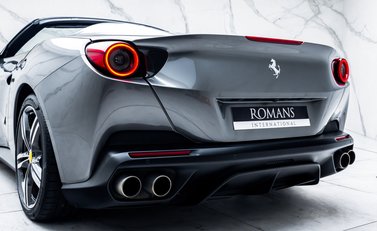Ferrari Portofino 44